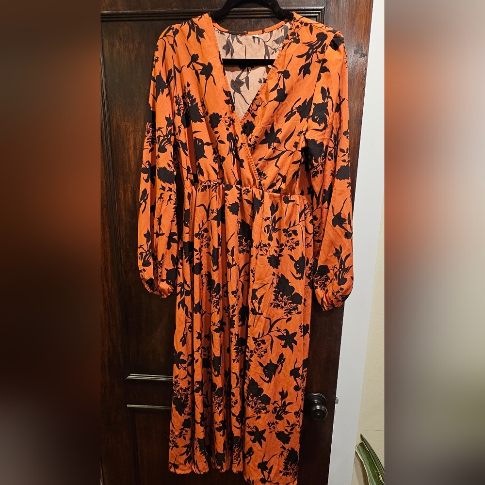 Shein Floral Orange and Black Women's Dress